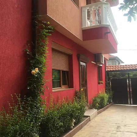 Vendégház Red House Family Ravda