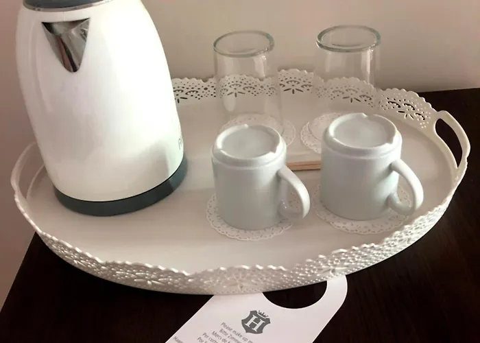 Red House Family بيت ضيافة