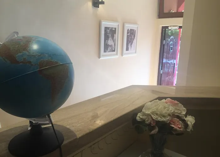 Red House Family رافدا