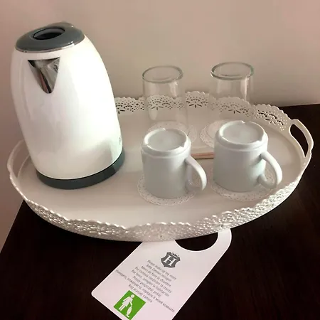 Red House Family Гостьовий будинок