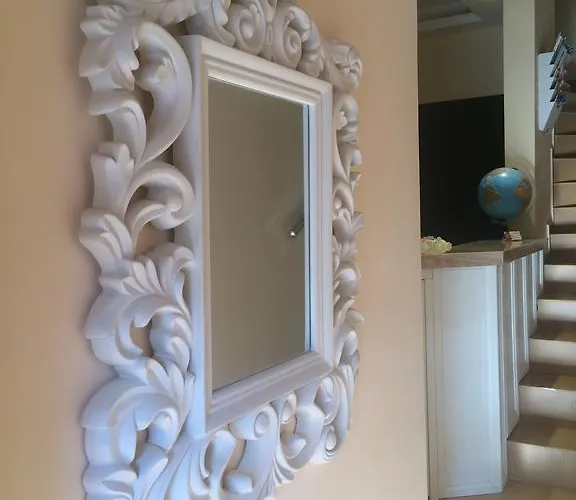 Πανσιόν Red House Family